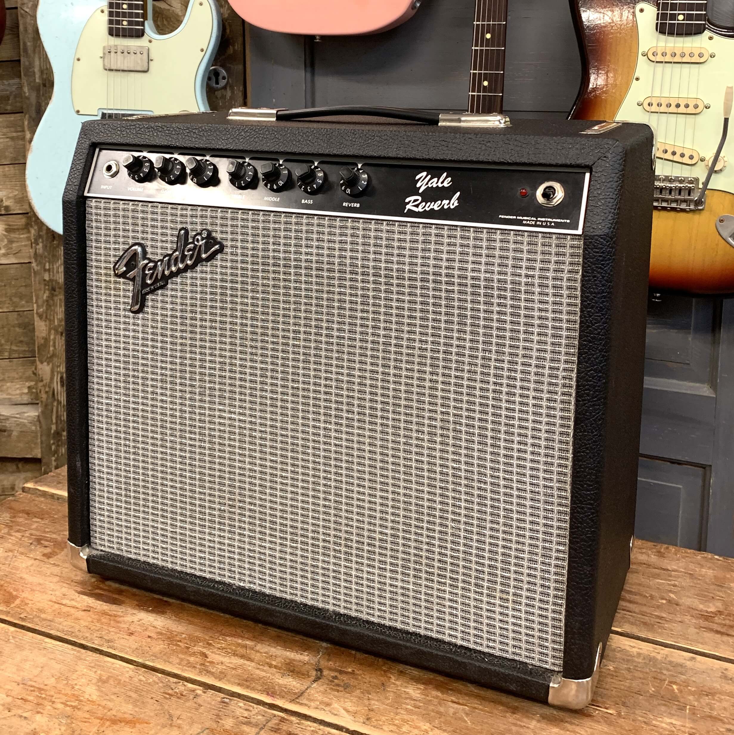 Fender Yale Reverb 1983 Kitarakuu