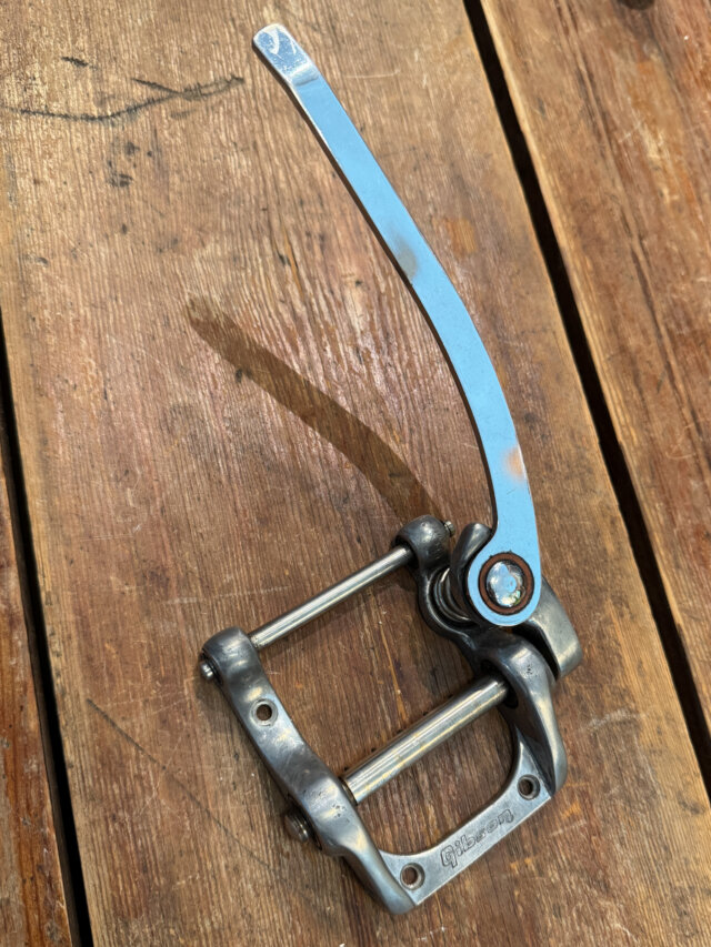 Gibson/Bigsby B5 vibrato/tailpiece/tremolo early 1970`s