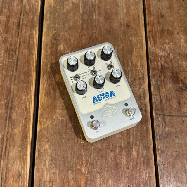Universal Audio ASTRA Modulation Machine
