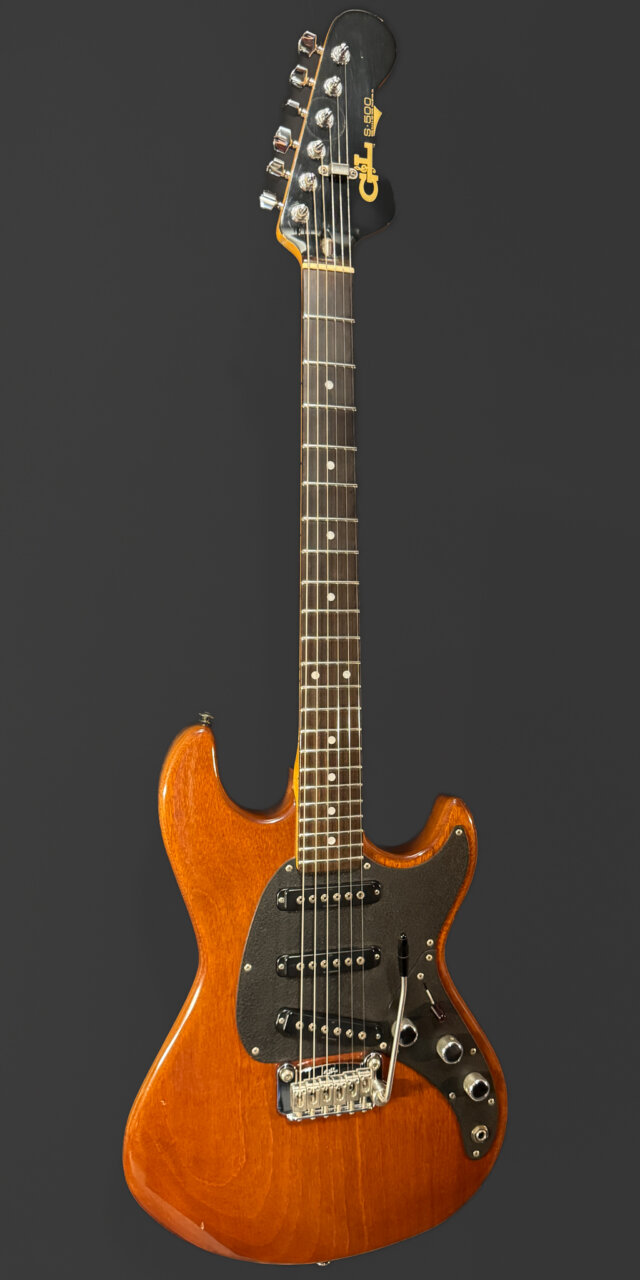G&L S-500 1983-`84