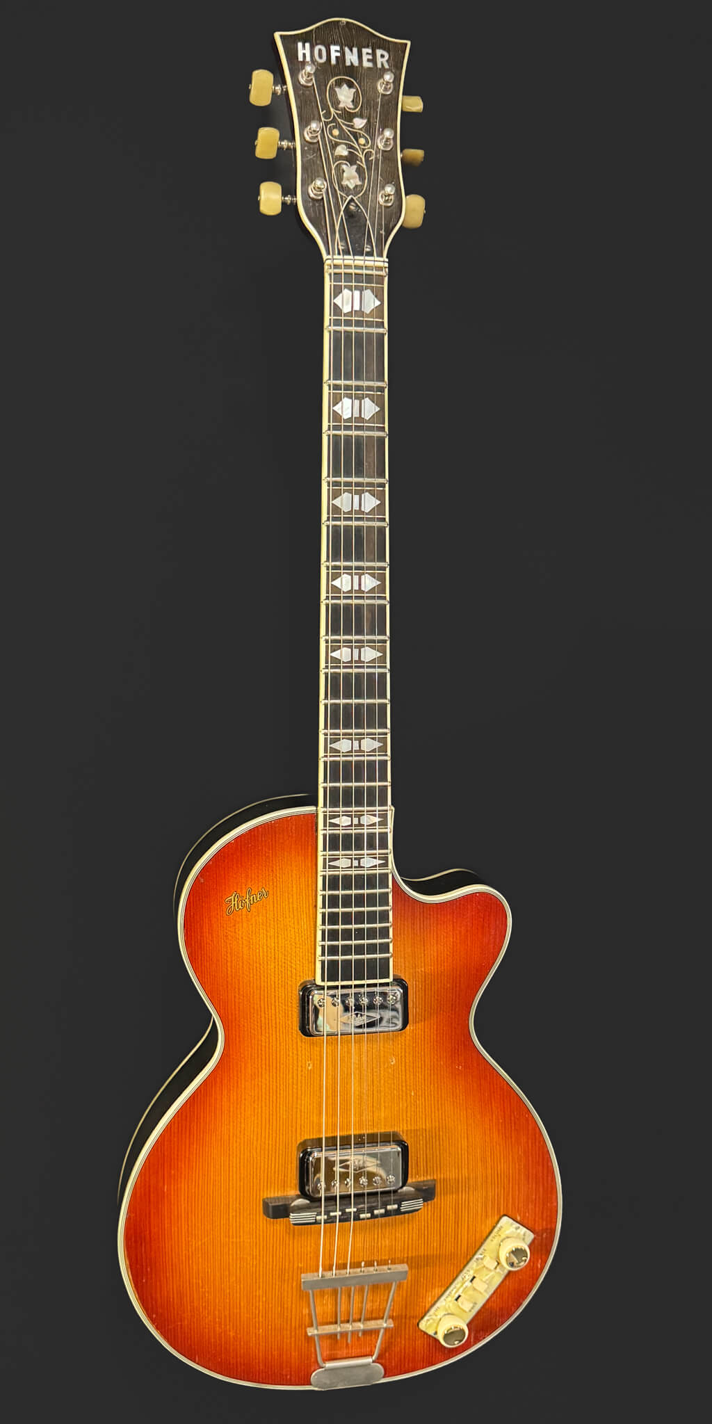 Höfner Club 60 1960-l. alkup.