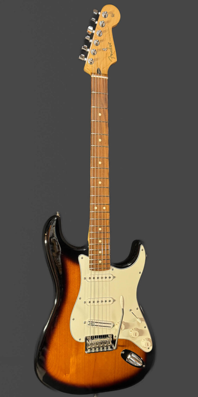Fender Stratocaster 70th Anniversary Player 2024 MIM
