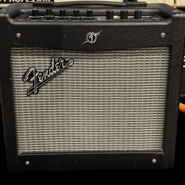 Fender Mustang I (2.0)