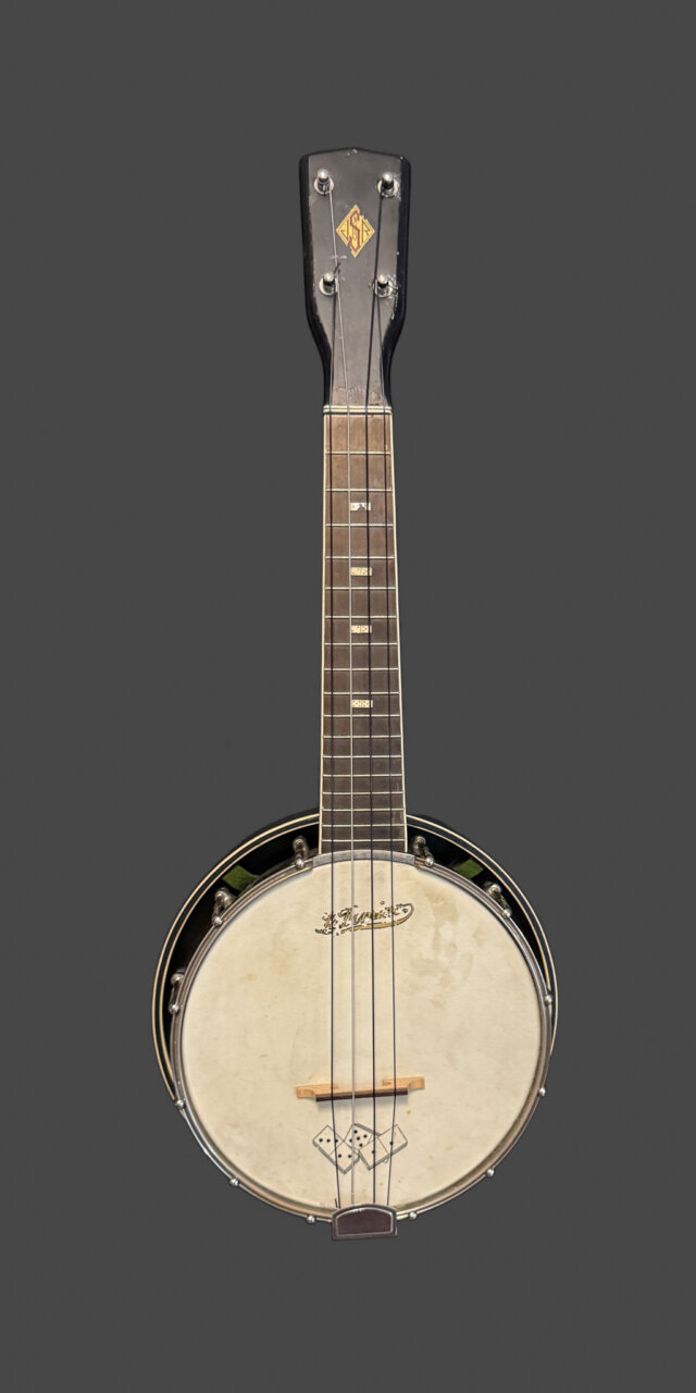 J.R. Stewart Le Domino Banjolele 1920`s