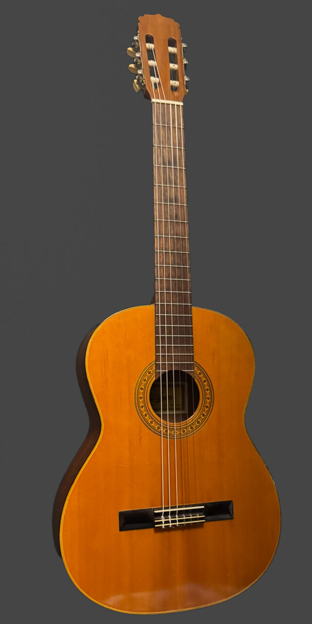 Aria A575 Japan Classical/Nylon string