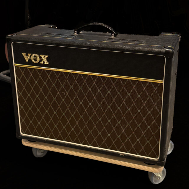 VOX AC15C1