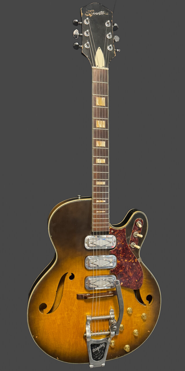 Silvertone 1454 n.1965 ***VARATTU***